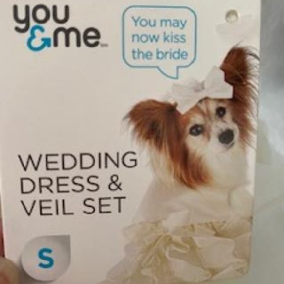 You & Me Light Ivory Wedding Dress & Veil Set Size Small - Picture 2 of 4